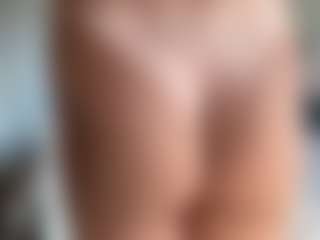 graciesmith27's Live Sex Cam Show