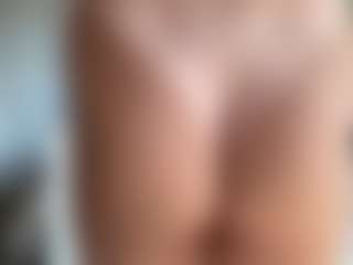 Live cam show with graciesmith27 - Big Ass Teen (18+) on Fapmatic.com