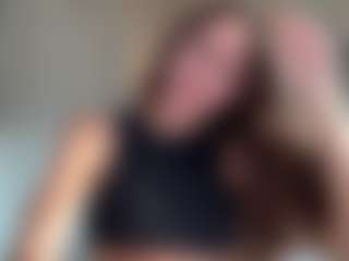 Live cam show with graciesmith27 - Athletic Teen (18+) on milfzrlive.com