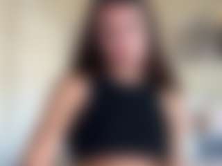 Live cam show with graciesmith27 - Athletic Tease on madthumbs