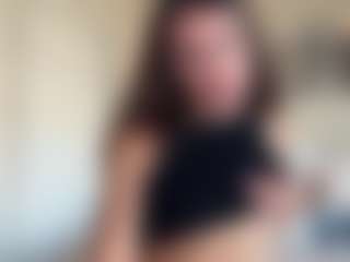 graciesmith27's Live Sex Cam Show
