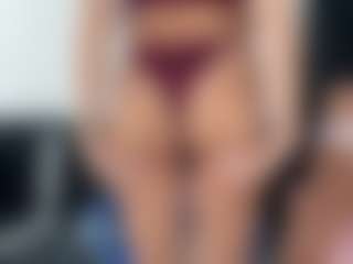 graciesmith27's Live Sex Cam Show