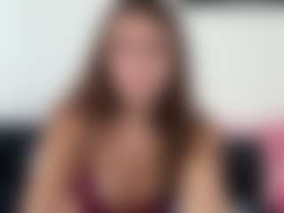 Live cam show with graciesmith27 - Shaved Pussy on studioflirtlive.com