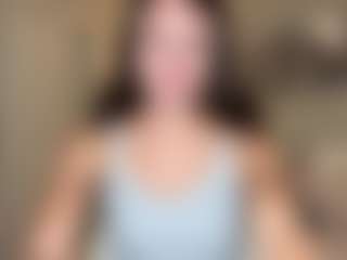 Live cam show with graciesmith27 - Striptease on Camsoda