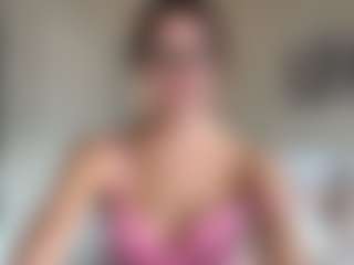 Live cam show with graciesmith27 - Camel Toe on Streamer API
