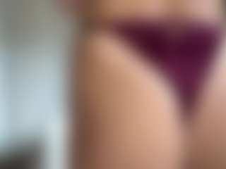 graciesmith27's Live Sex Cam Show