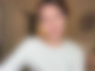Live cam show with graciesmith27 - Foot Fetish Latina on Pornisteam.com