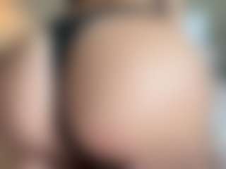 graciesmith27's Live Sex Cam Show