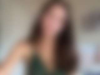 Live cam show with graciesmith27 - Athletic Blowjob on luckytryst.com