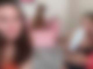 graciesmith27's Live Sex Cam Show