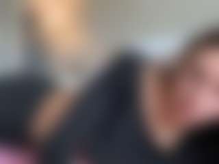 Live cam show with graciesmith27 - Brown Hair on crypto-cams