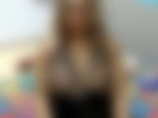 Live cam show with JusyBee - Upskirt on Camsoda