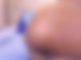 Live cam show with kataleya-hz - Skinny Ebony on LiveSexCams6