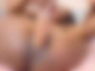 Live cam show with kataleya-hz - Ebony Teen (18+) on Fling VIP Chat