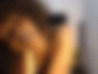Live cam show with Chloe_savage - Striptease on live18s.com
