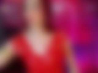 emeli-roushot's Live Sex Cam Show