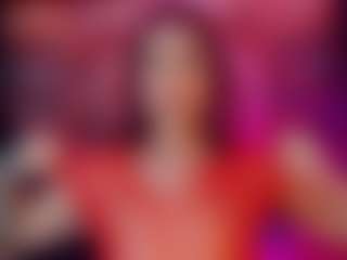 emeli-roushot's Live Sex Cam Show