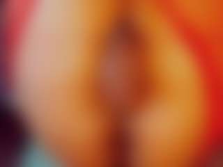 emeli-roushot's Live Sex Cam Show
