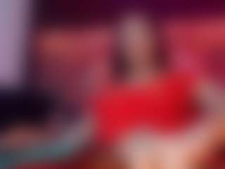emeli-roushot's Live Sex Cam Show