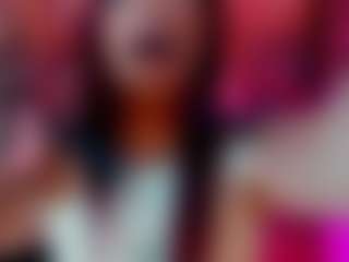Live cam show with emeli-roushot - Young Adult on Camversity