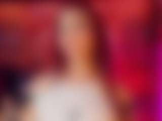 emeli-roushot's Live Sex Cam Show