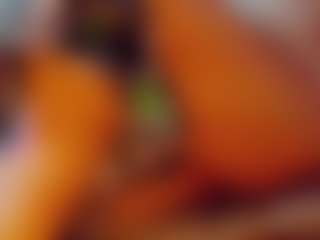 emeli-roushot's Live Sex Cam Show