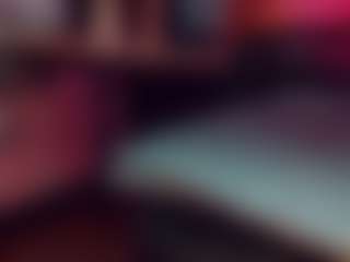 emeli-roushot's Live Sex Cam Show