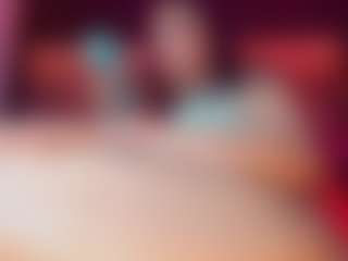 emeli-roushot's Live Sex Cam Show