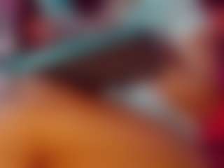 emeli-roushot's Live Sex Cam Show