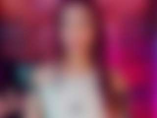 emeli-roushot's Live Sex Cam Show