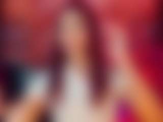 emeli-roushot's Live Sex Cam Show