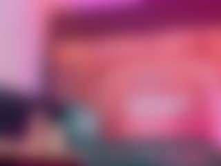 emeli-roushot's Live Sex Cam Show