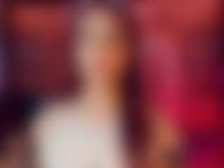 emeli-roushot's Live Sex Cam Show