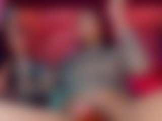 emeli-roushot's Live Sex Cam Show