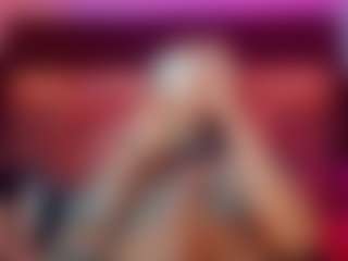 Live cam show with emeli-roushot - HD on Camsoda