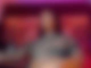 emeli-roushot's Live Sex Cam Show