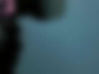 Live cam show with emeli-roushot - Teen (18+) on studioflirtlive.com