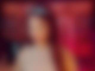 emeli-roushot's Live Sex Cam Show