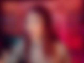 emeli-roushot's Live Sex Cam Show