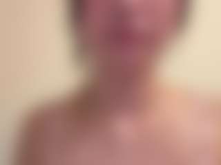 evy019's Live Sex Cam Show