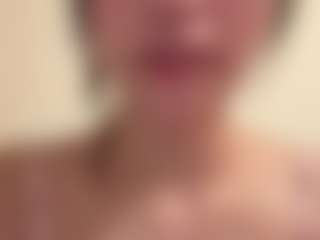 evy019's Live Sex Cam Show