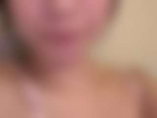 evy019's Live Sex Cam Show