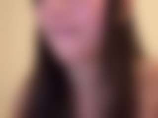 evy019's Live Sex Cam Show