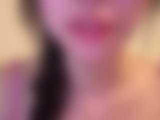 Live cam show with evy019 - Tease Teen (18+) on Camsoda