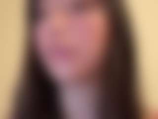 Live cam show with evy019 - Longlegs on Camsoda