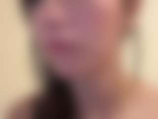 Live cam show with evy019 - Petite on eurowanks.com