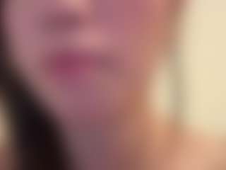 evy019's Live Sex Cam Show