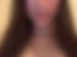 evy019's Live Sex Cam Show