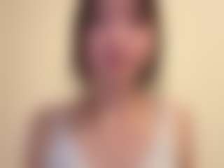 evy019's Live Sex Cam Show