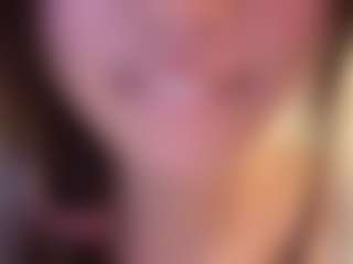 evy019's Live Sex Cam Show